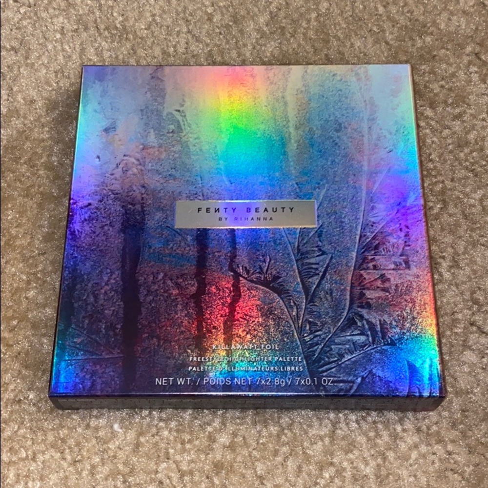 Fenty Beauty Freestyle Hightlighter Palette